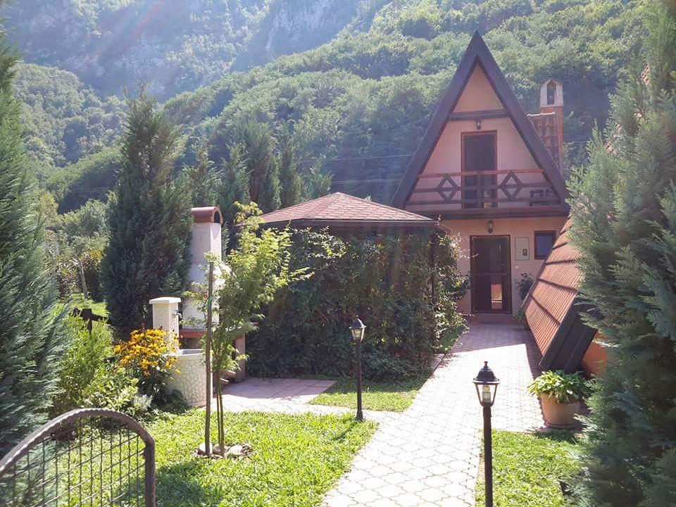 Viola I Detelina Apartments 페루사스 외부 사진