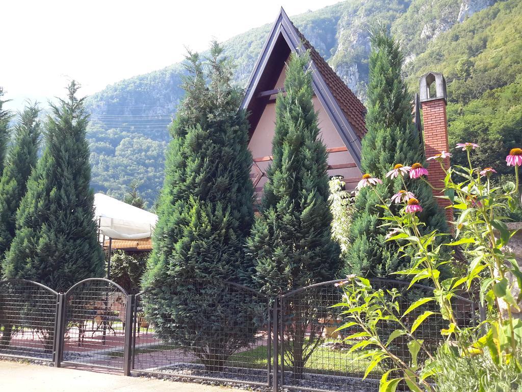 Viola I Detelina Apartments 페루사스 외부 사진